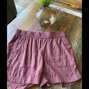 LAST CHANCE ❤️SONOMA ❤️ EUC Soft Linen Shorts